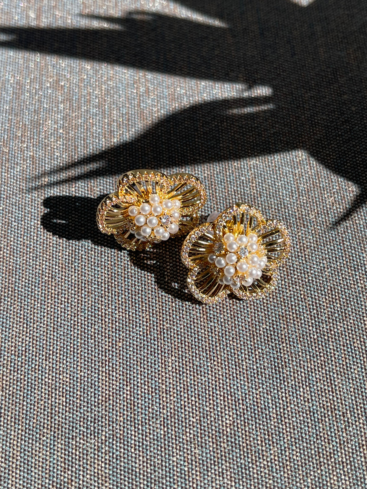 Σκουλαρίκια pearls gold