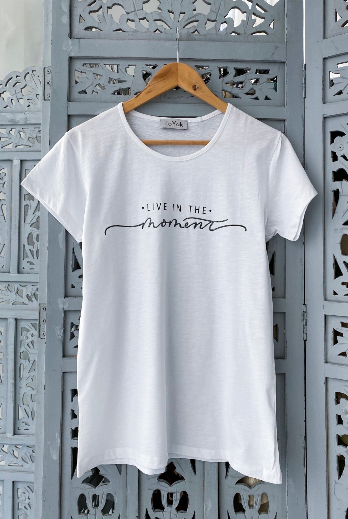 T-shirt με τύπωμα “moment” white